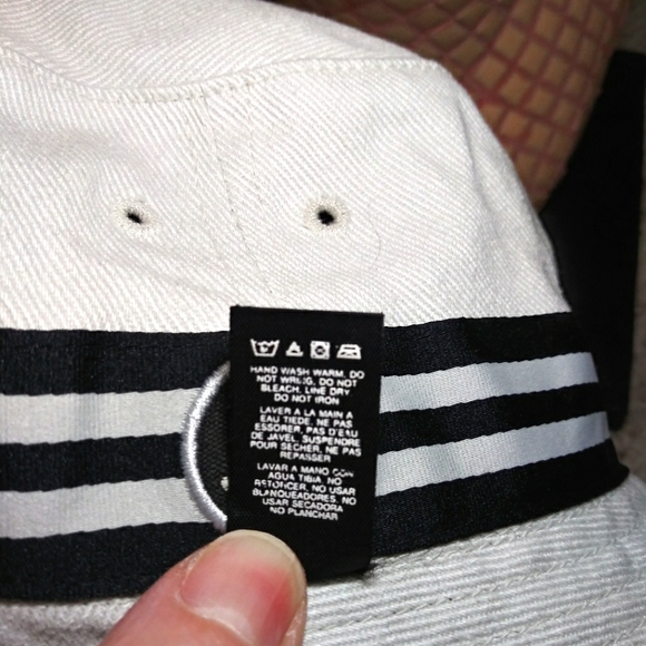 Nike Golf Reversible Bucket Hat - Picture 12 of 13